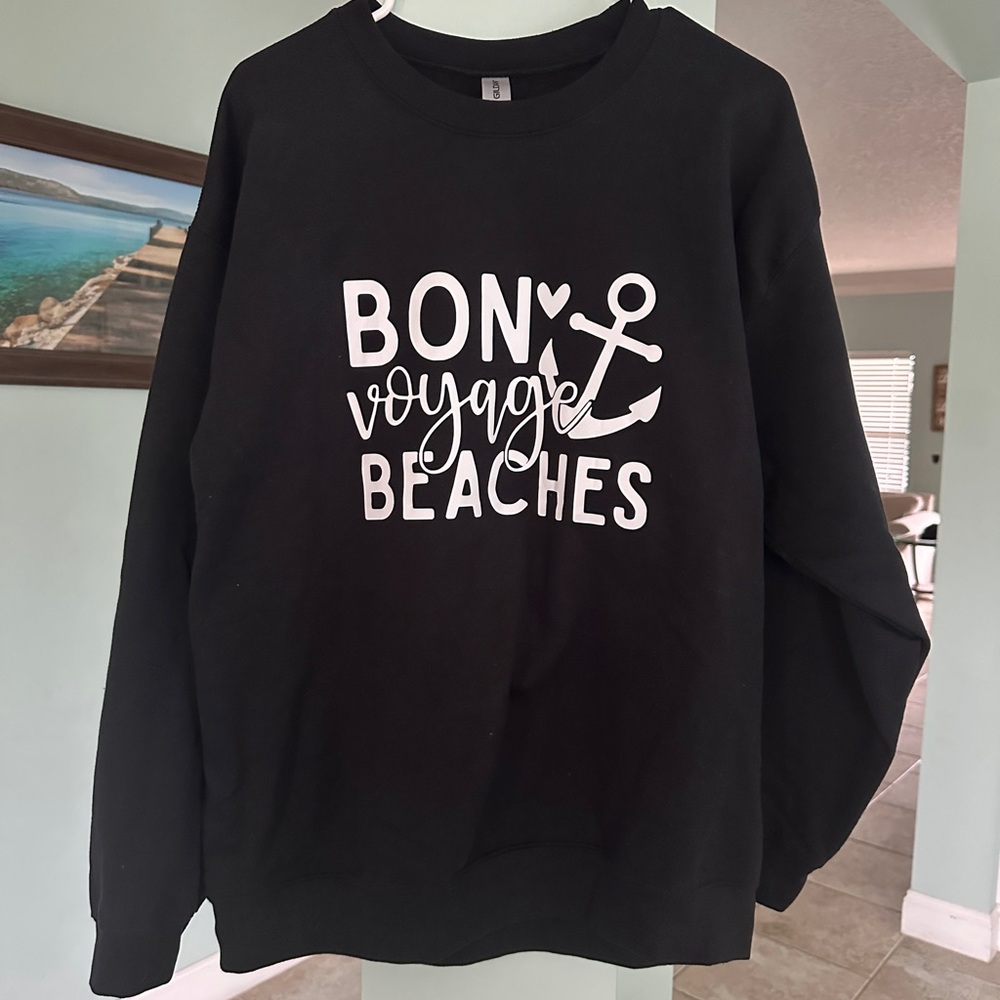 Woman’s Black 'Bon Voyage Beaches' Sweatshirt Large